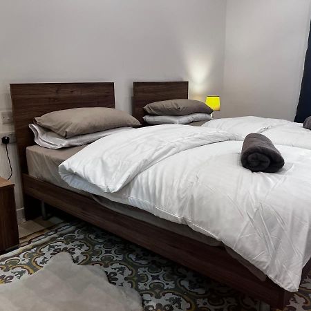 Dar Barbara - Duplex 1 Double Bed Maltese Style House Villa Cospicua Kültér fotó