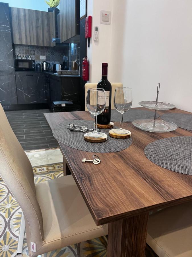 Dar Barbara - Duplex 1 Double Bed Maltese Style House Villa Cospicua Kültér fotó