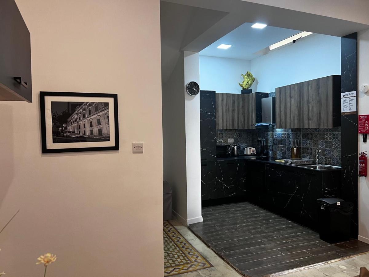 Dar Barbara - Duplex 1 Double Bed Maltese Style House Villa Cospicua Kültér fotó