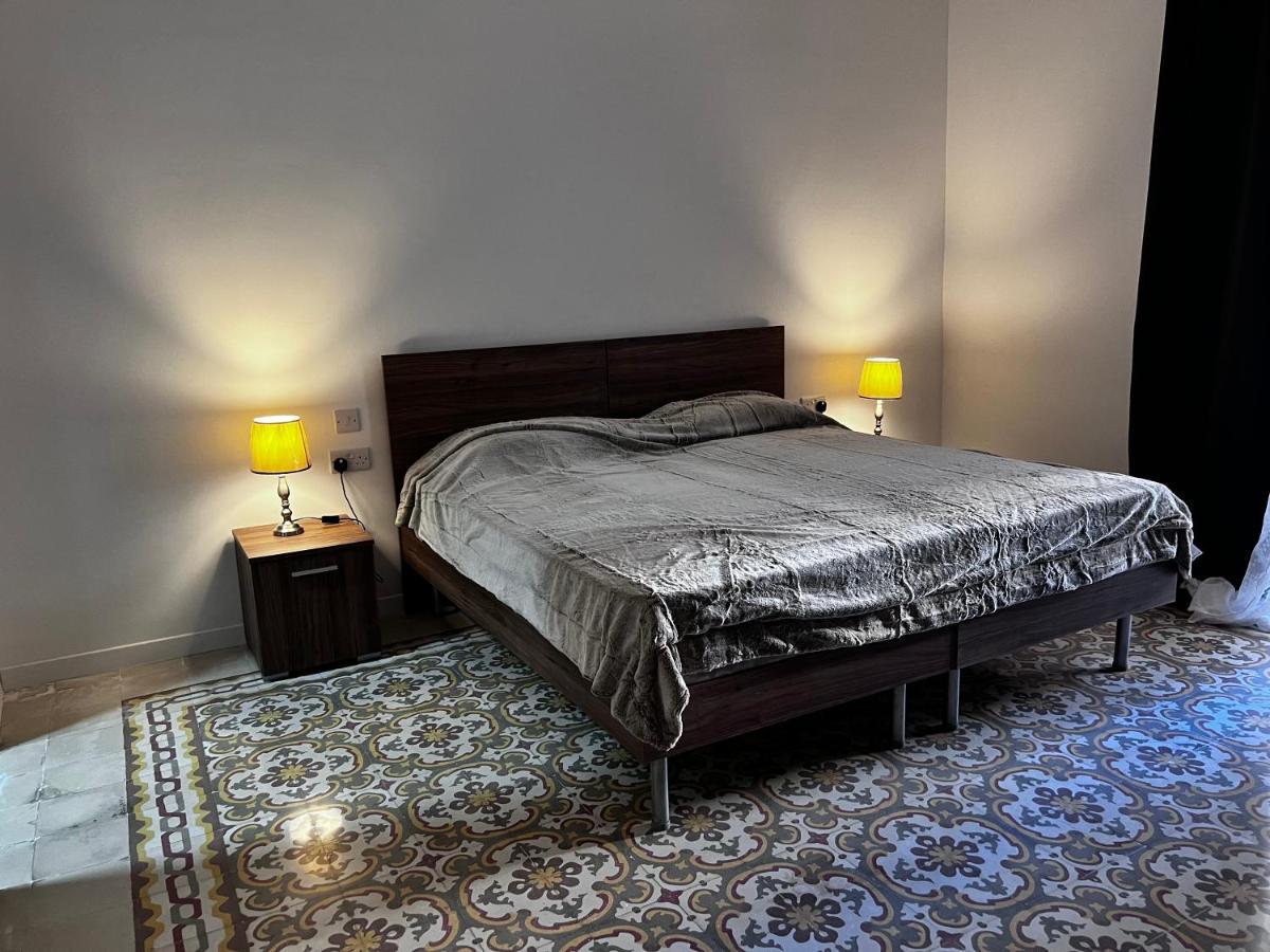 Dar Barbara - Duplex 1 Double Bed Maltese Style House Villa Cospicua Kültér fotó